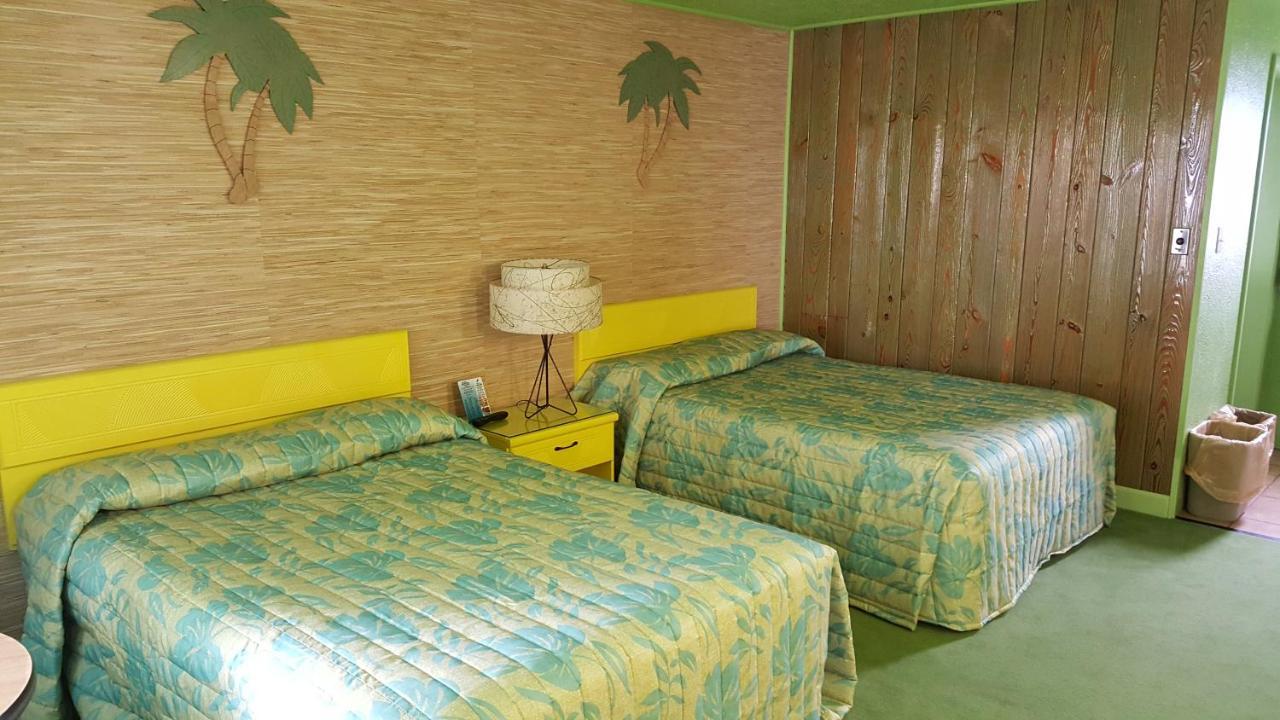 וויילדווד קרסט Caribbean Motel מראה חיצוני תמונה