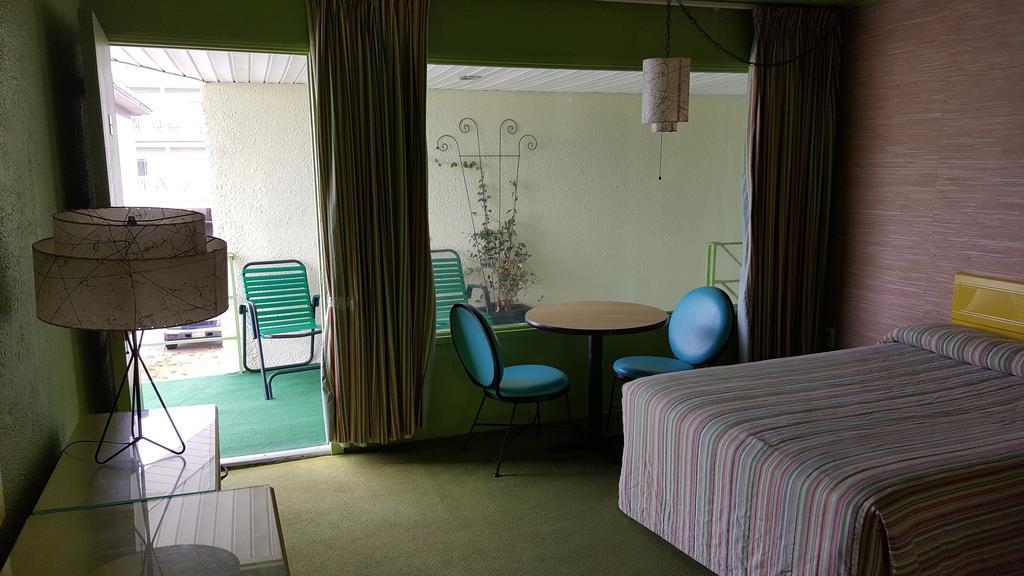 וויילדווד קרסט Caribbean Motel מראה חיצוני תמונה